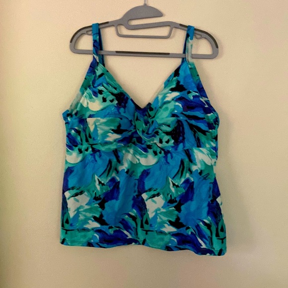 Other - Croft and Barrow Swim Top Size 22 (runs small)